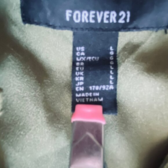 Sage Button Down Pleated Bust Midi Dress - Picture 7 of 7